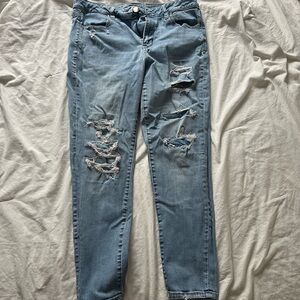 Light Blue Distressed Women's Jeans